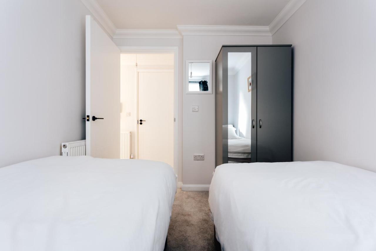 Premier Refurbished Central Flat 伯恩茅斯 外观 照片
